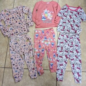 Girls' Pink Printed Cotton Pajama Set - Hello Kitty & Princess Styles